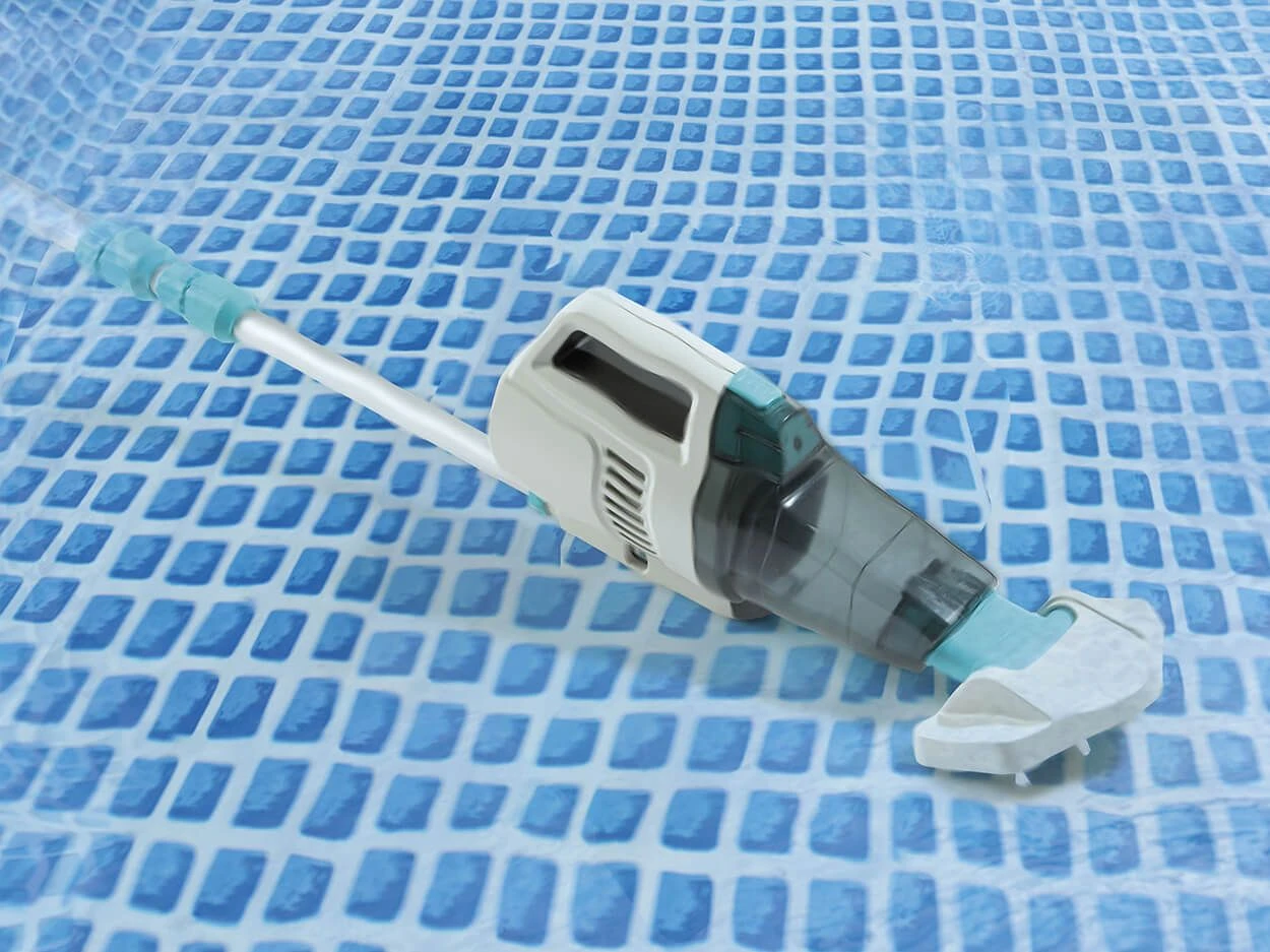 Intex Oplaadbare Zwembadstofzuiger 4 Intex Oplaadbare Zwembadstofzuiger - Afbeelding 2